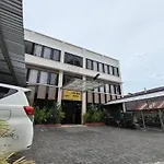 Reddoorz @ Fortune Hotel Jalan Walanda Maramis Manado